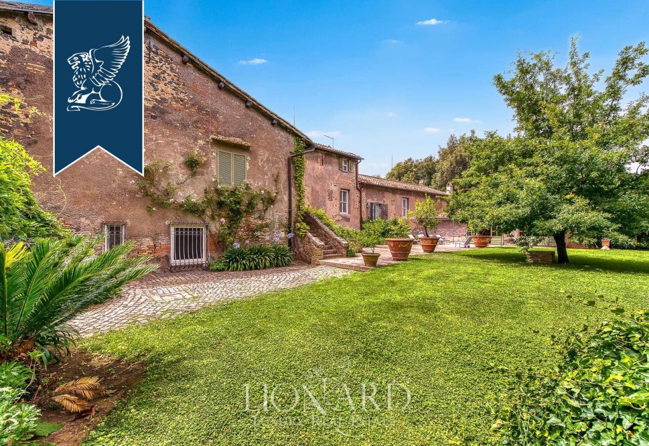 Вилла в Риме, Италия, 2 500 м² - фото 13