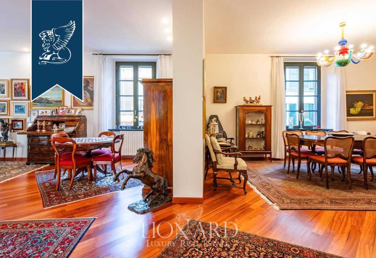 Апартаменты в Милане, Италия, 195 м² - фото 13