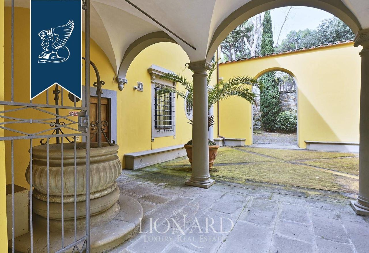 Дом во Флоренции, Италия, 1 300 м² - фото 16