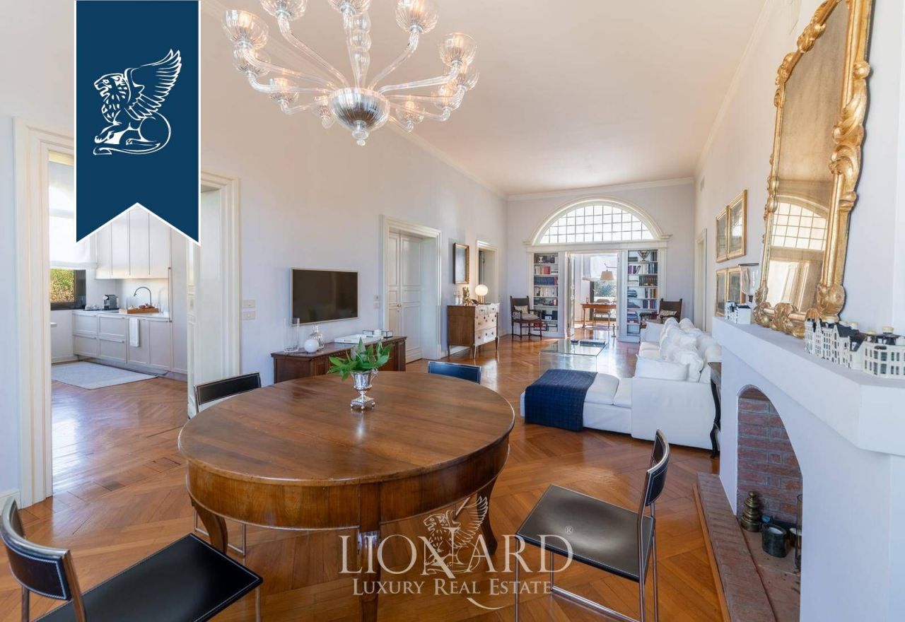 Вилла в Тревизо, Италия, 1 200 м² - фото 16