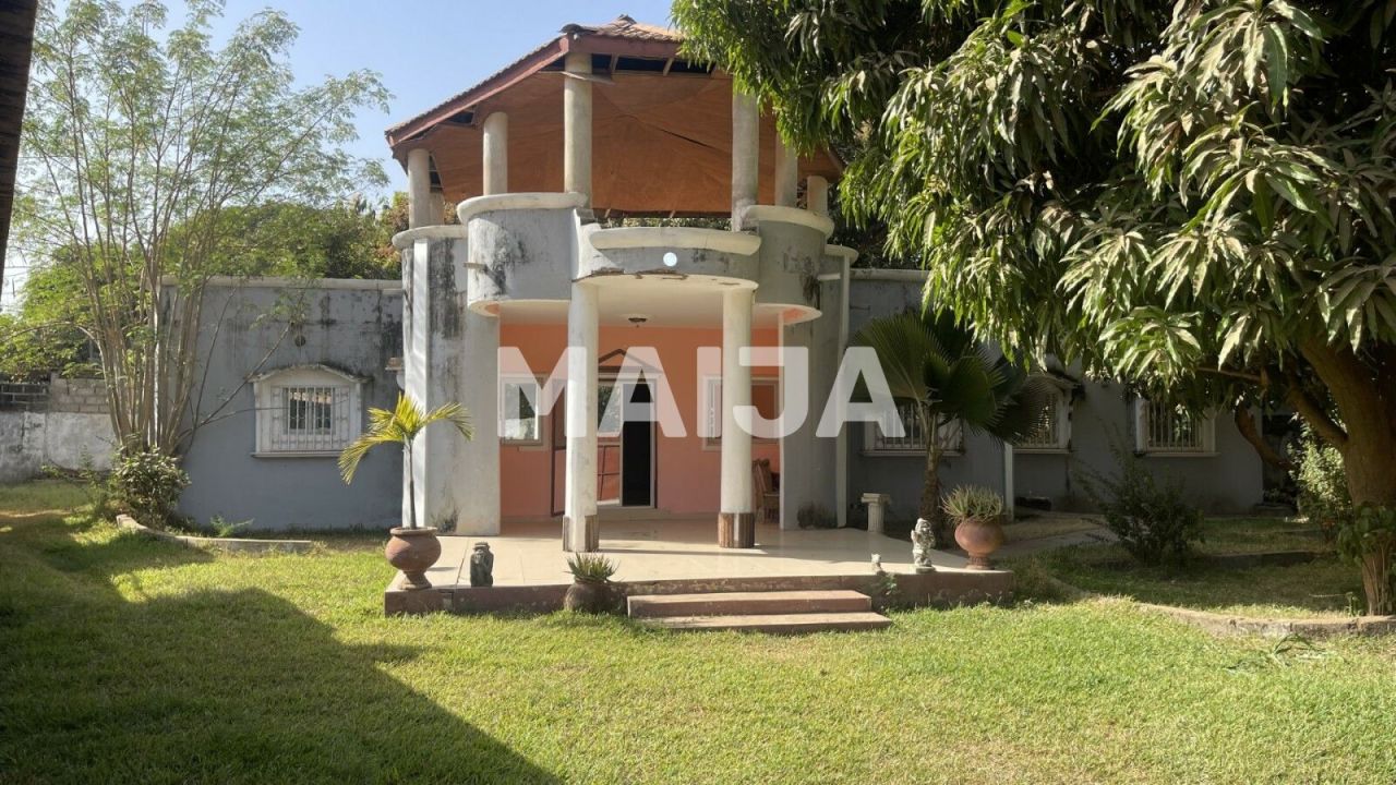 Дом Senegambia, Гамбия, 185 м² - фото 1