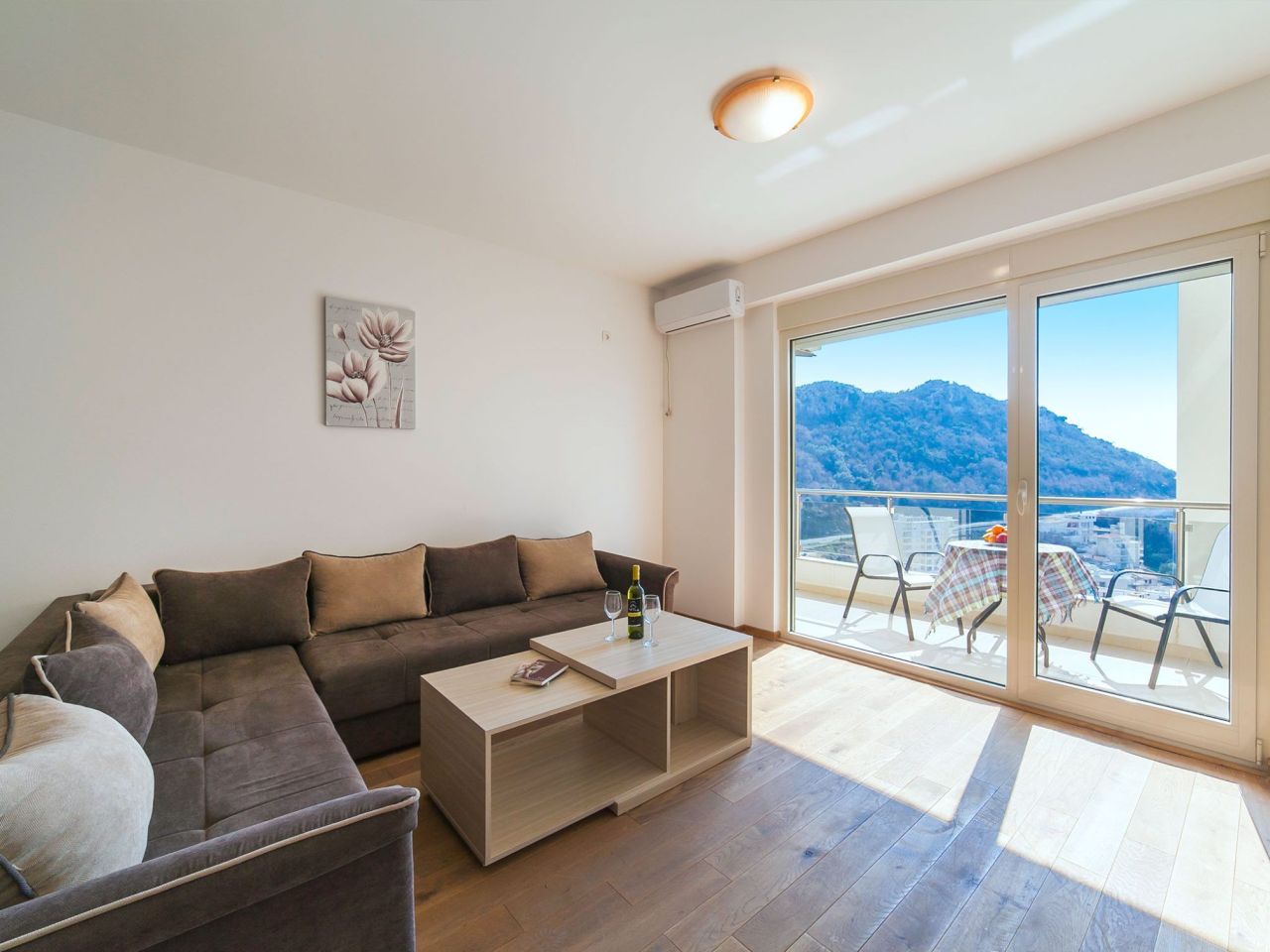 Квартира в Будве, Черногория, 69 м² - фото 2