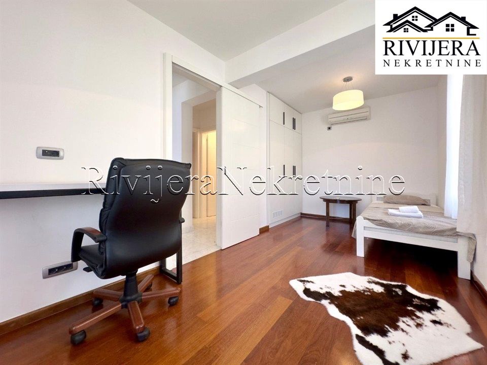 Вилла в Которе, Черногория, 405 м² - фото 9