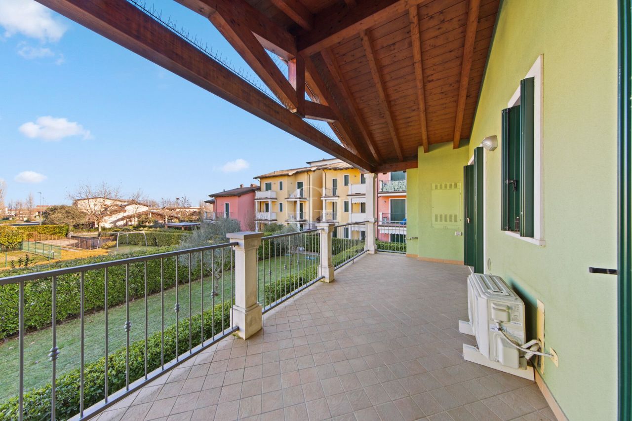 Апартаменты у озера Гарда, Италия, 60 м² - фото 12