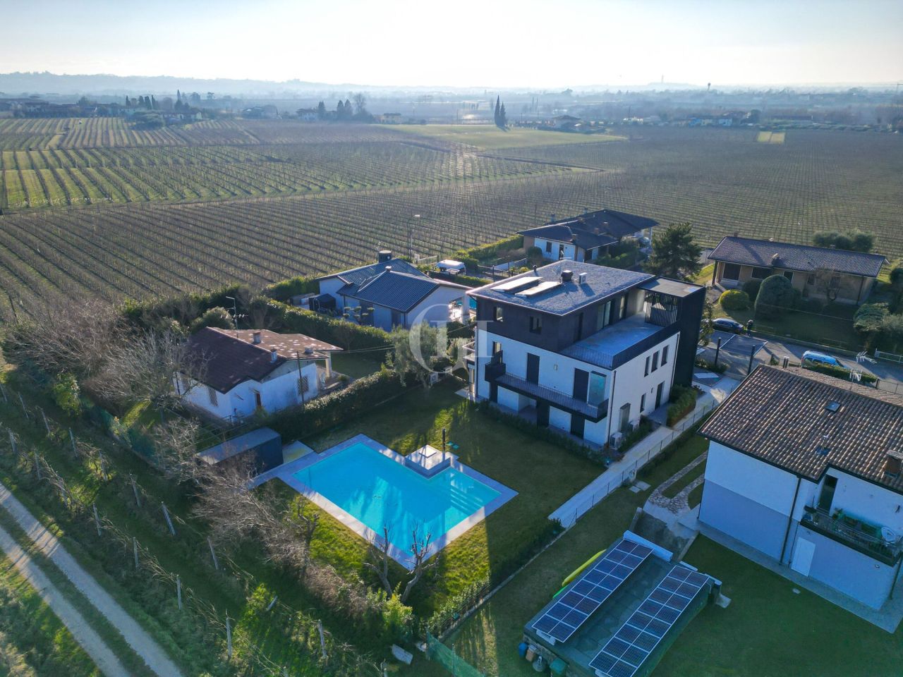 Пентхаус у озера Гарда, Италия, 124 м² - фото 17