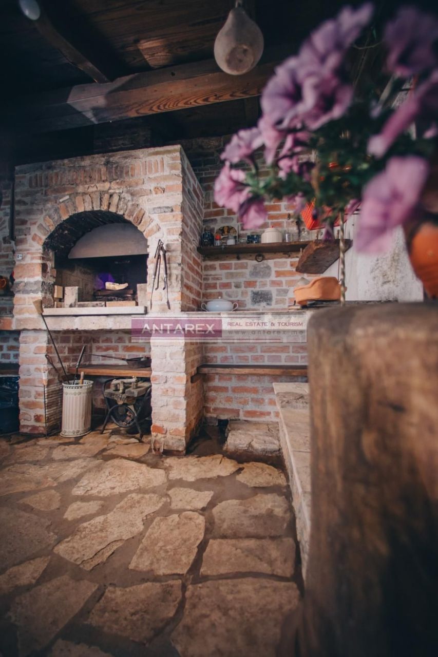 Вилла в Кримовице, Черногория, 300 м² - фото 5