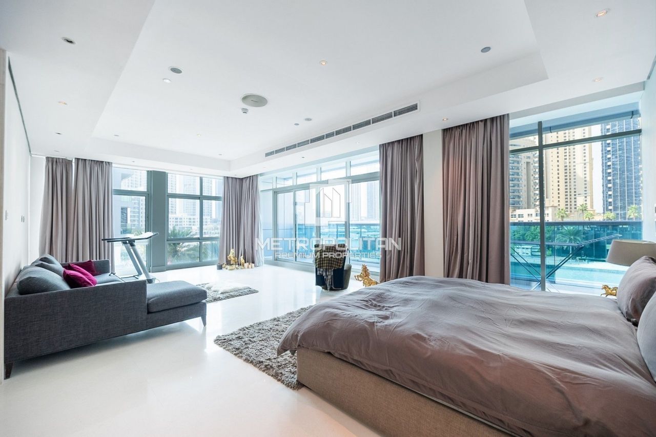 Вилла в Дубае, ОАЭ, 764 м² - фото 1
