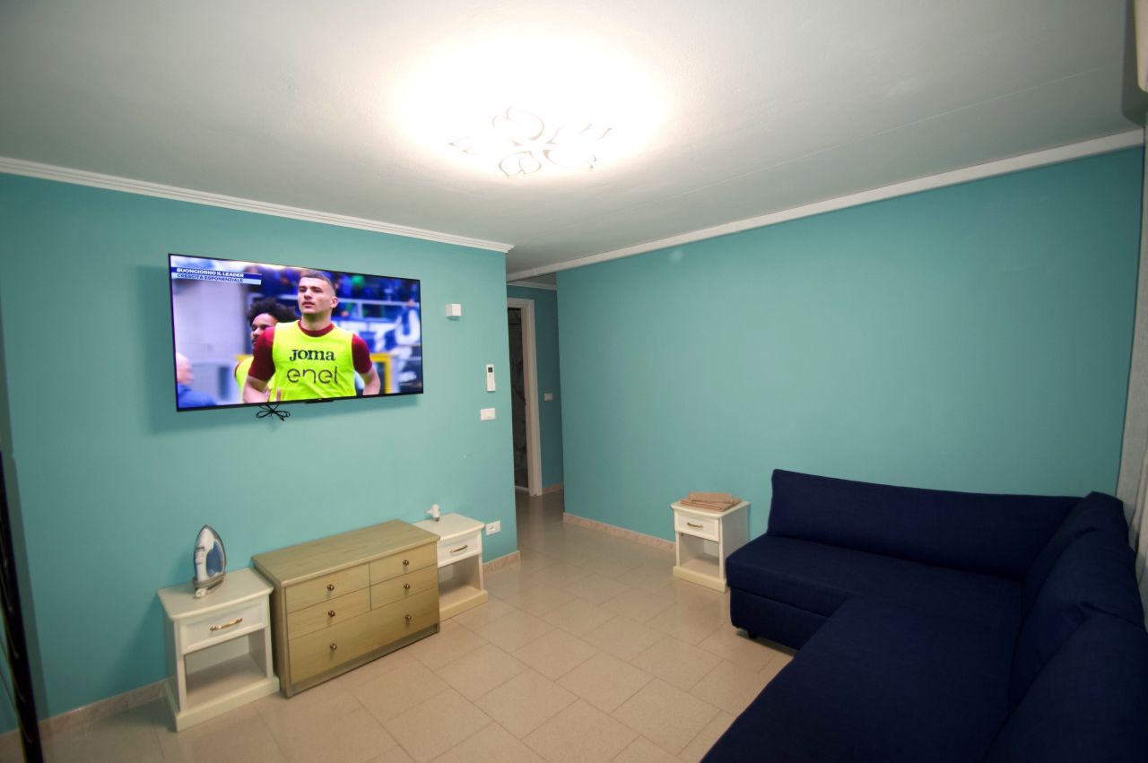 Апартаменты у озера Комо, Италия, 80 м² - фото 3