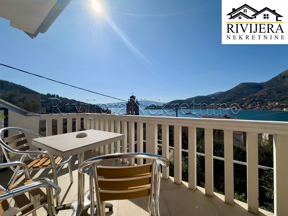 Дом в Тивате, Черногория, 90 м² - фото 14