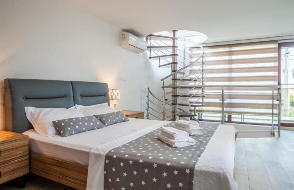 Дом в Баре, Черногория, 200 м² - фото 12