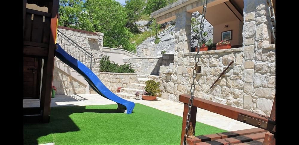 Отель, гостиница в Подстране, Хорватия, 200 м² - фото 15