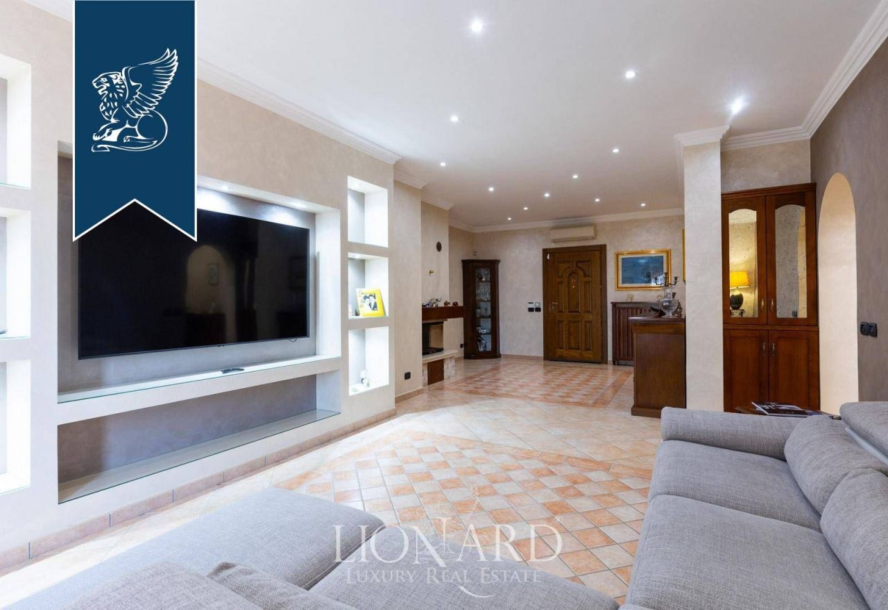 Вилла в Риме, Италия, 580 м² - фото 13