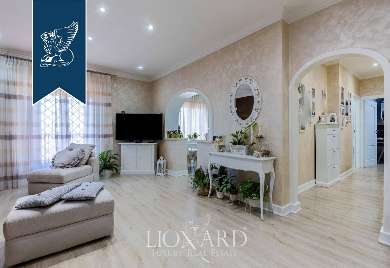 Вилла в Риме, Италия, 580 м² - фото 17