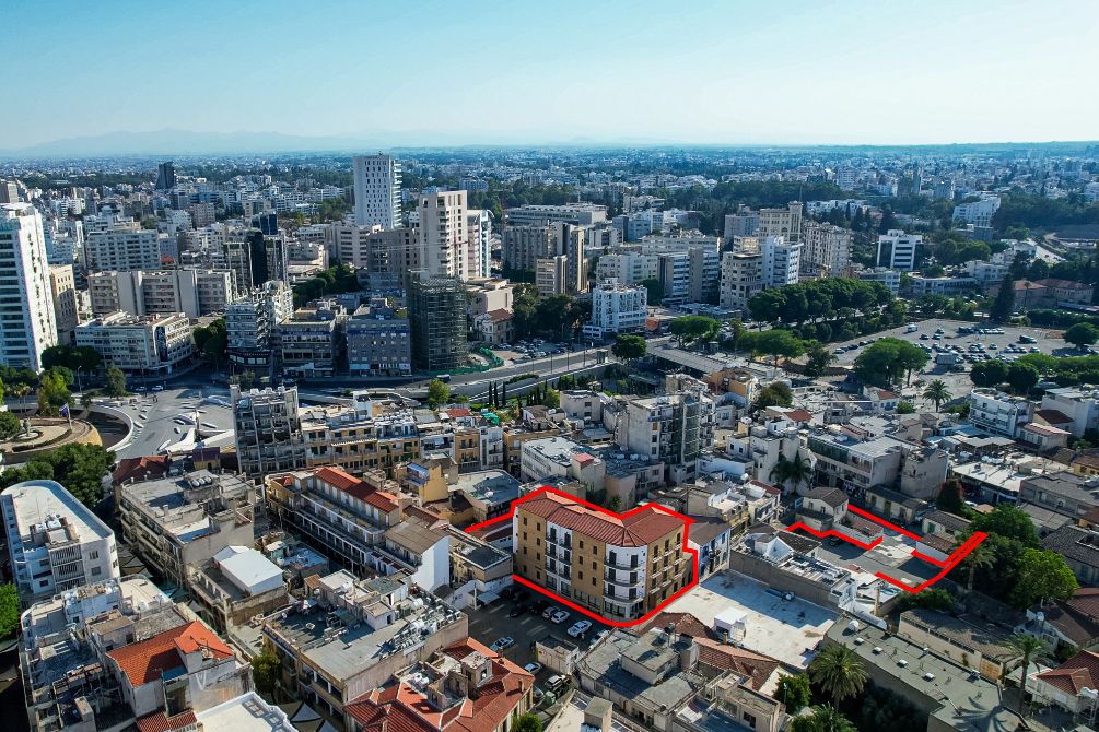 Отель, гостиница в Никосии, Кипр, 2 580 м² - фото 2