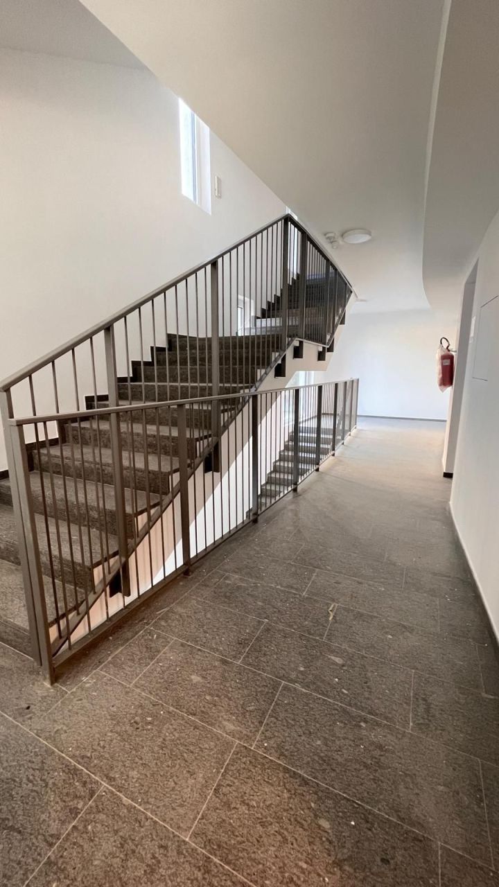 Апартаменты в Милане, Италия, 89 м² - фото 12