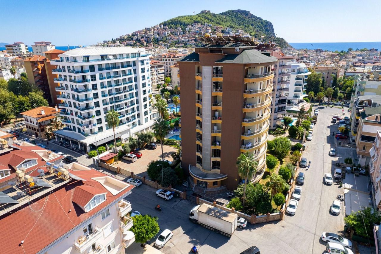 Апартаменты в Алании, Турция, 200 м² - фото 1
