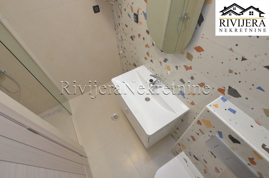 Квартира в Херцег-Нови, Черногория, 47 м² - фото 11