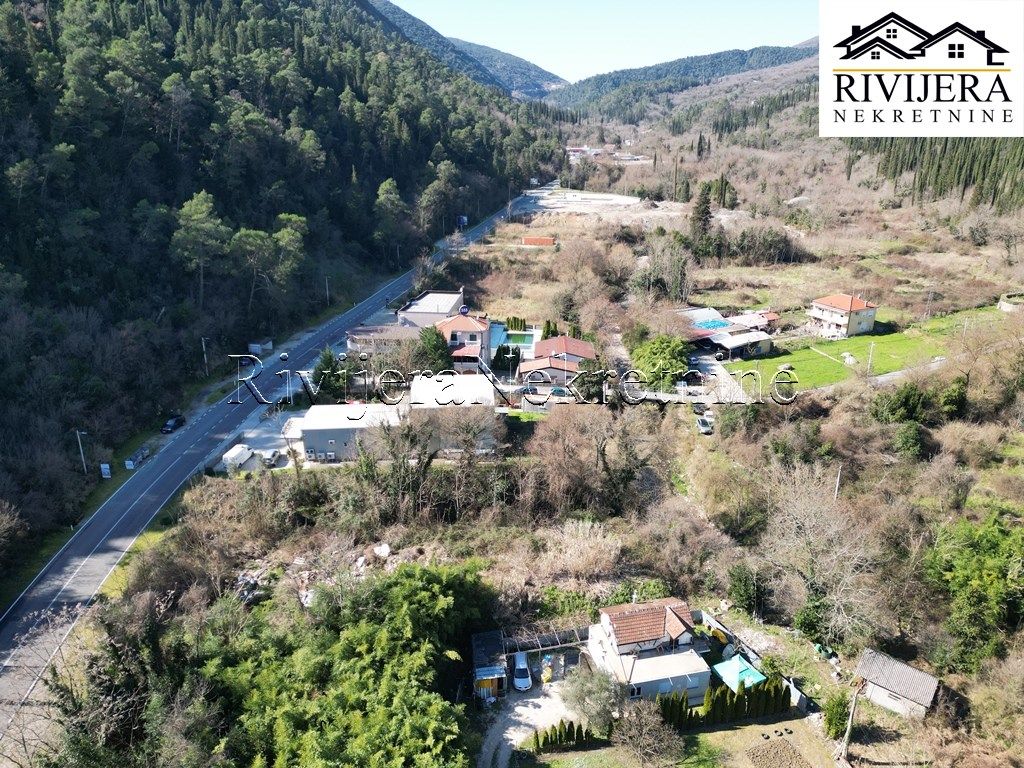 Земля в Херцег-Нови, Черногория, 692 м² - фото 4