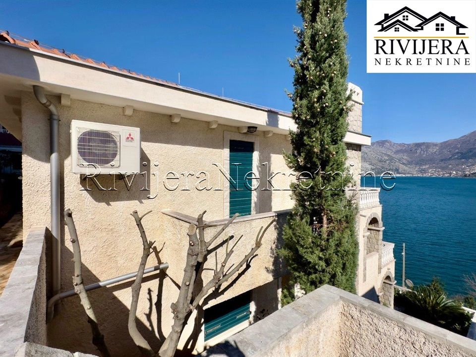 Квартира в Которе, Черногория, 92 м² - фото 12