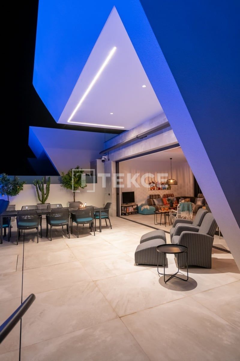 Вилла в Рохалесе, Испания, 280 м² - фото 9