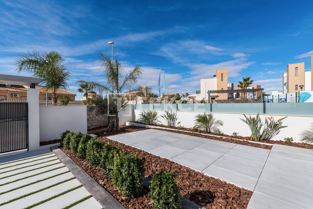 Вилла в Рохалесе, Испания, 250 м² - фото 11