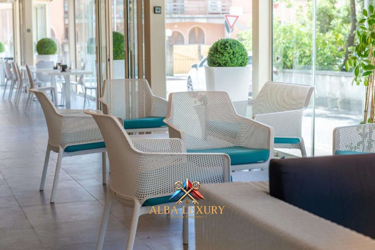 Апартаменты в Кастаньето-Кардуччи, Италия, 1 000 м² - фото 4