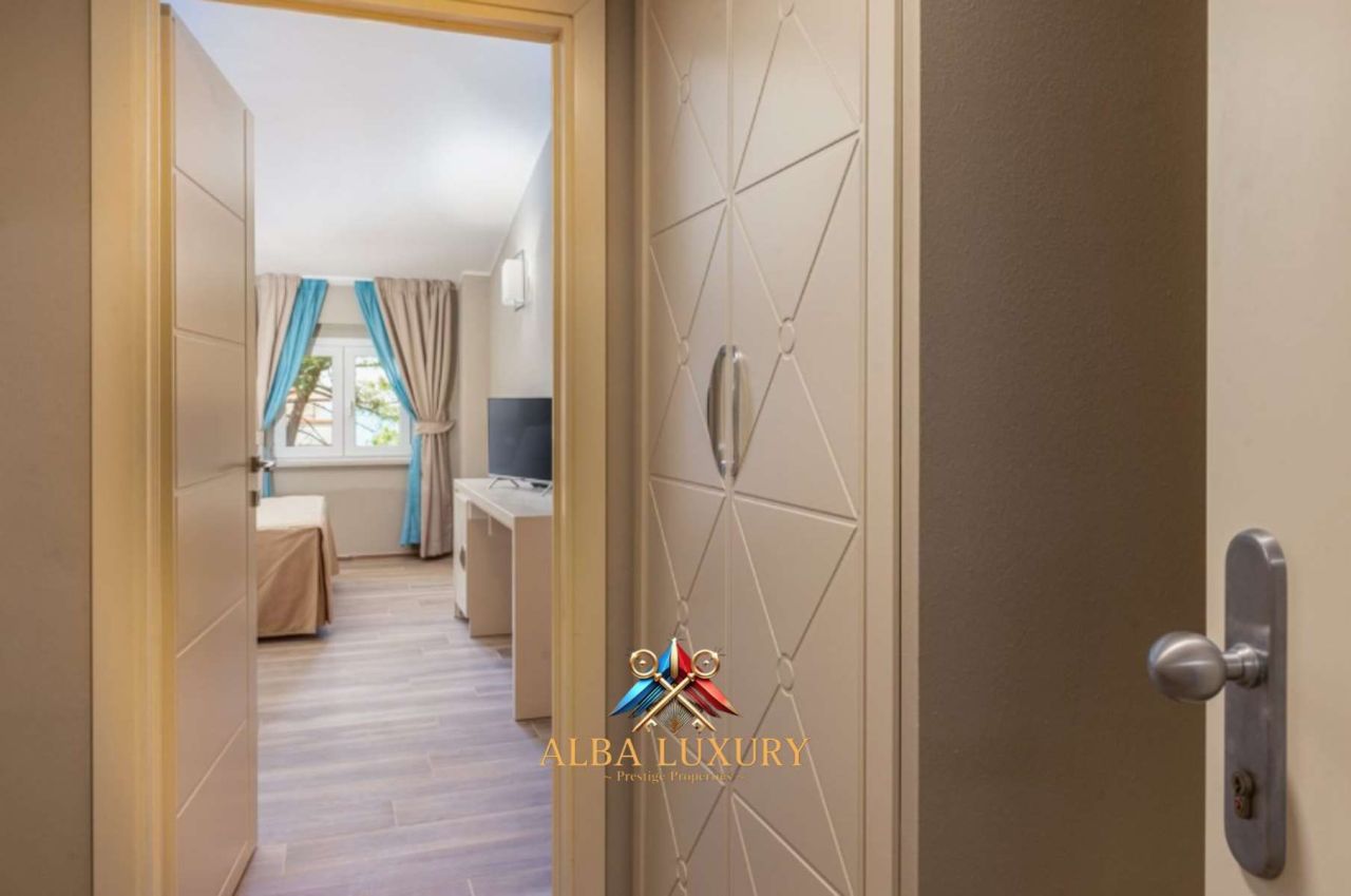 Апартаменты в Кастаньето-Кардуччи, Италия, 1 000 м² - фото 10