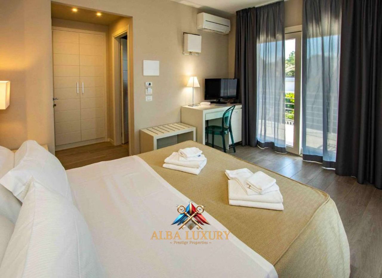 Апартаменты в Кастаньето-Кардуччи, Италия, 600 м² - фото 17