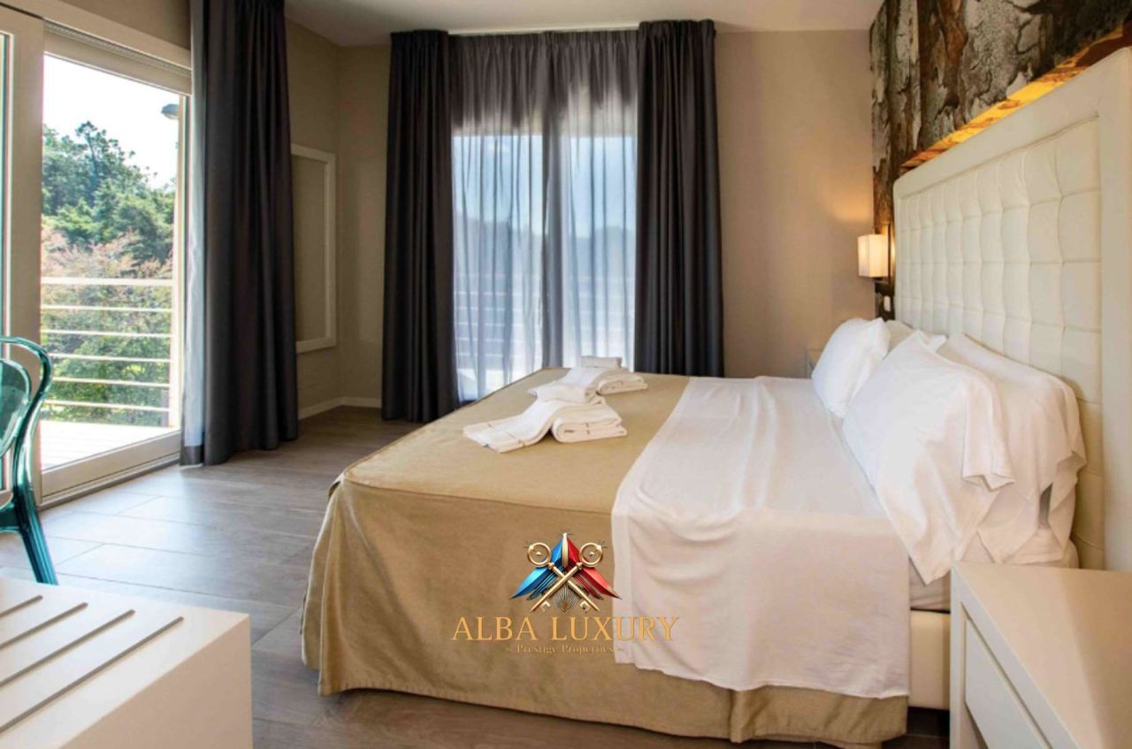 Апартаменты в Кастаньето-Кардуччи, Италия, 600 м² - фото 18