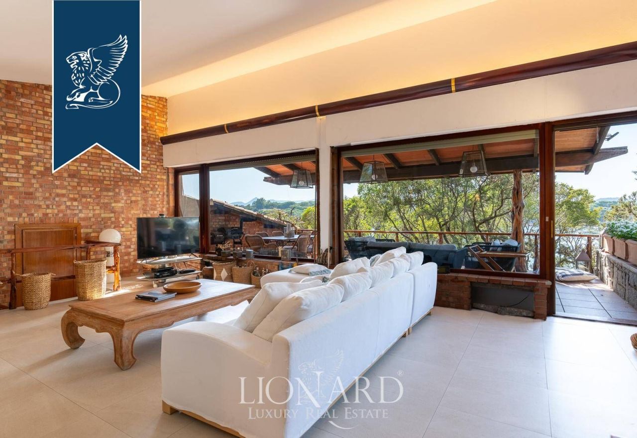 Вилла в Сан-Теодоро, Италия, 359 м² - фото 10