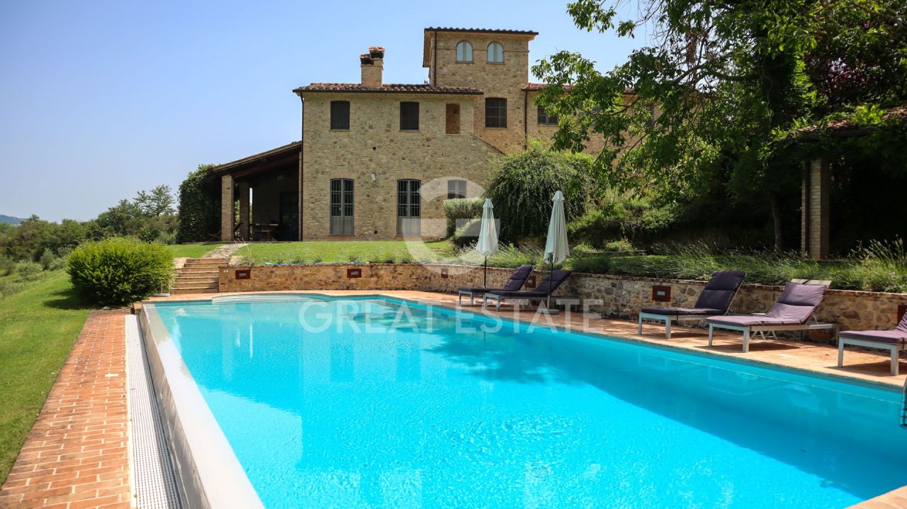 Дом Montone, Италия, 430.65 м² - фото 1