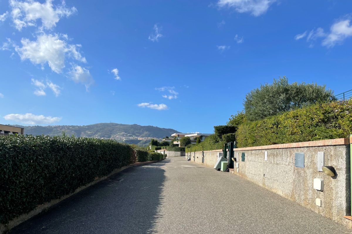 Вилла в Сталетти, Италия, 99 м² - фото 12