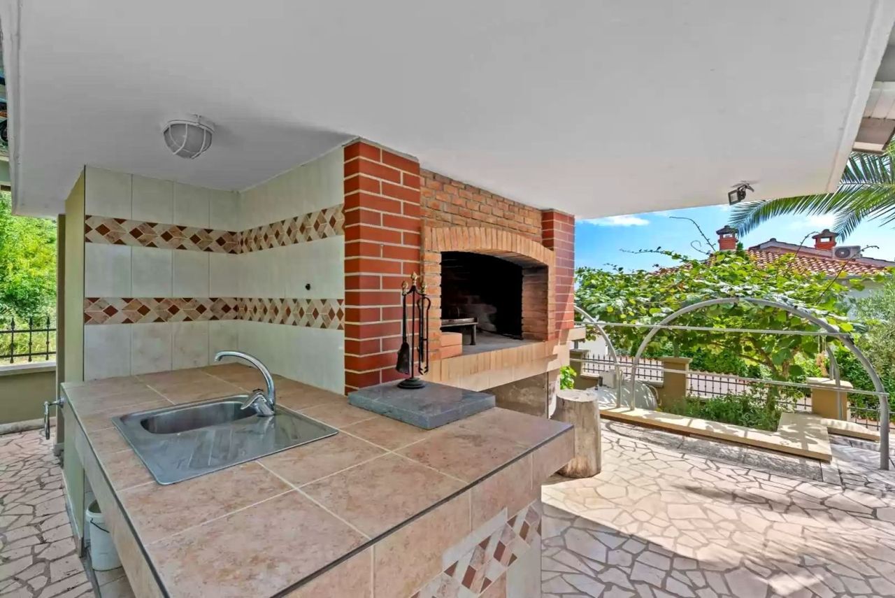 Вилла в Порече, Хорватия, 395 м² - фото 18