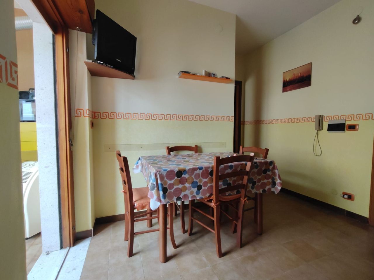 Квартира в Скалее, Италия, 36 м² - фото 1