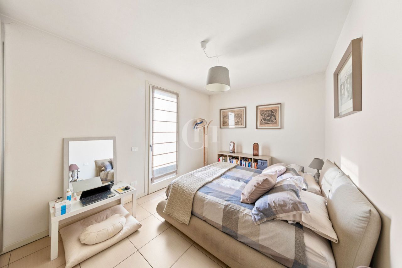 Апартаменты у озера Гарда, Италия, 138 м² - фото 7