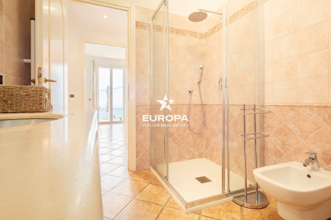 Вилла в Вентимилье, Италия, 80 м² - фото 8