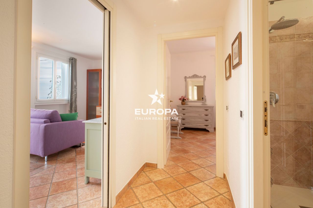 Вилла в Вентимилье, Италия, 80 м² - фото 9