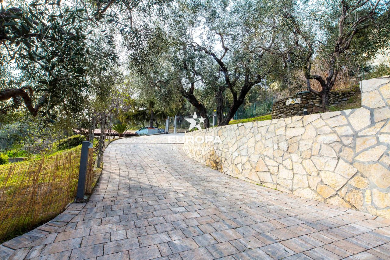 Вилла в Вентимилье, Италия, 80 м² - фото 13