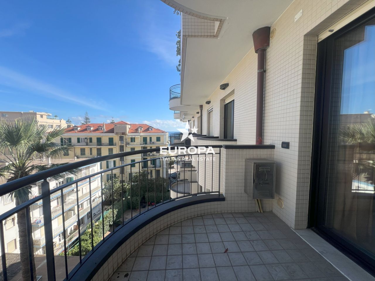 Квартира в Сан-Ремо, Италия, 69 м² - фото 2