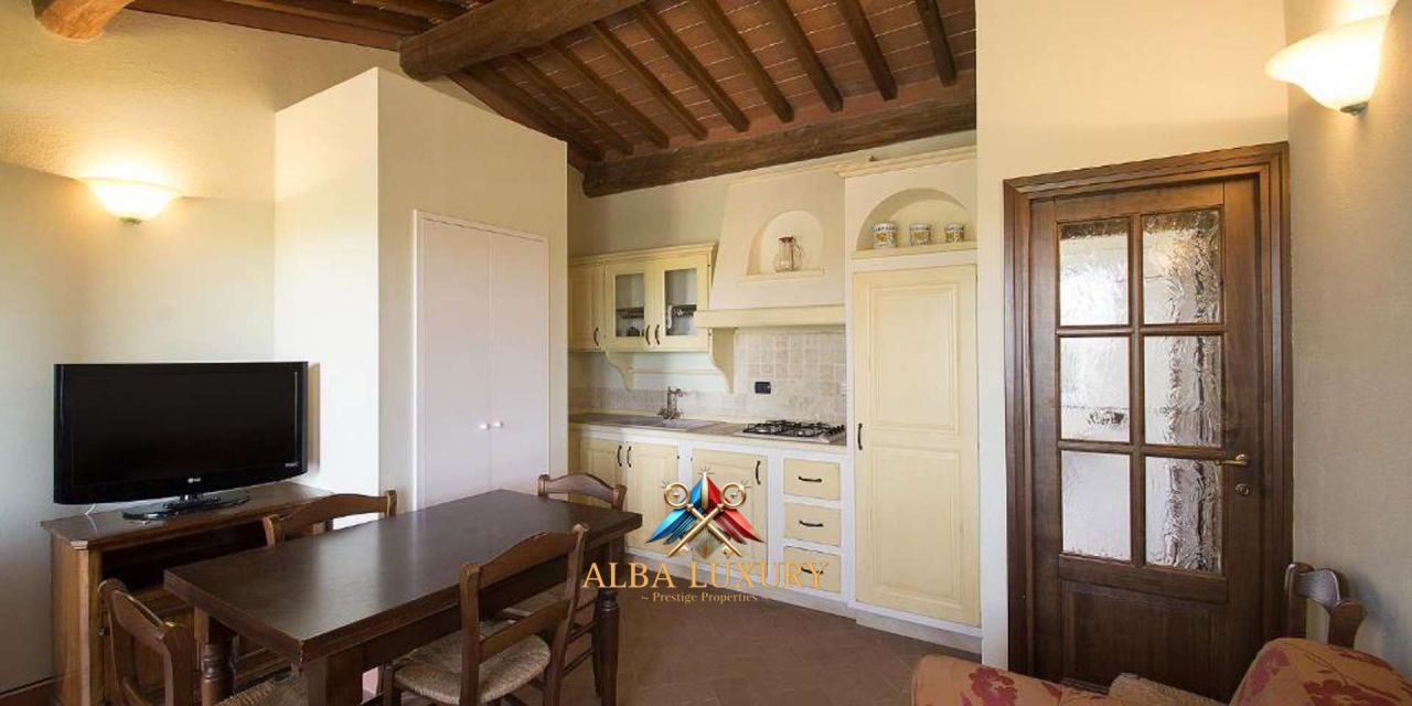 Вилла в Кастаньето-Кардуччи, Италия, 2 000 м² - фото 7