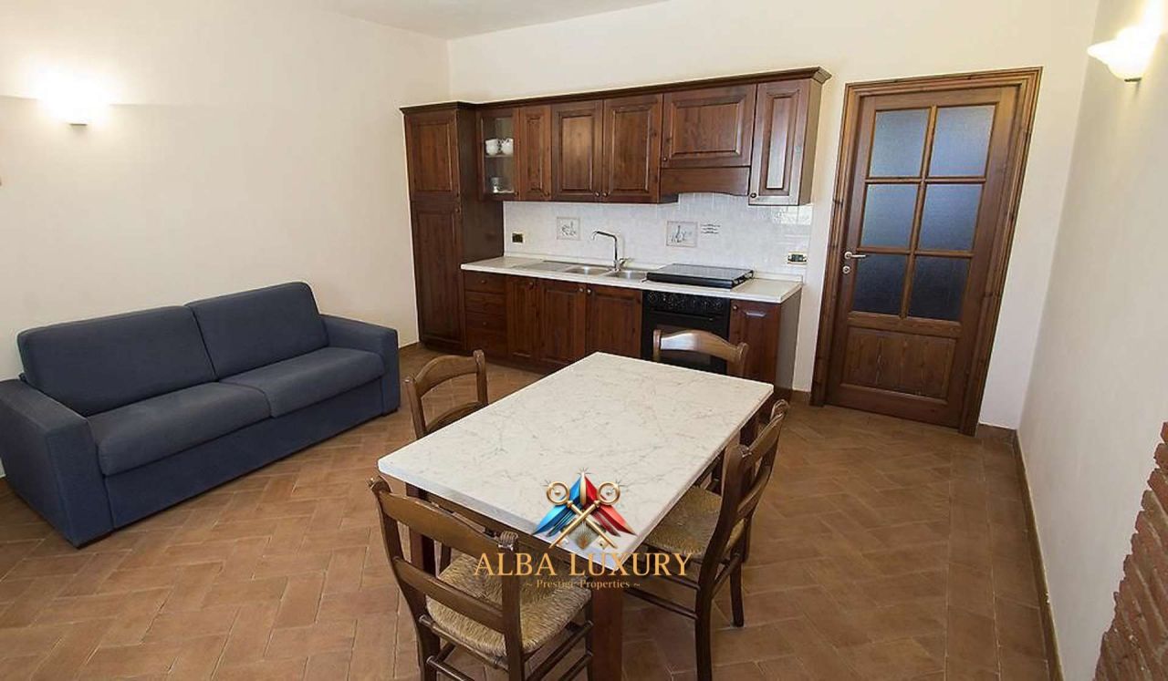 Вилла в Кастаньето-Кардуччи, Италия, 2 000 м² - фото 10