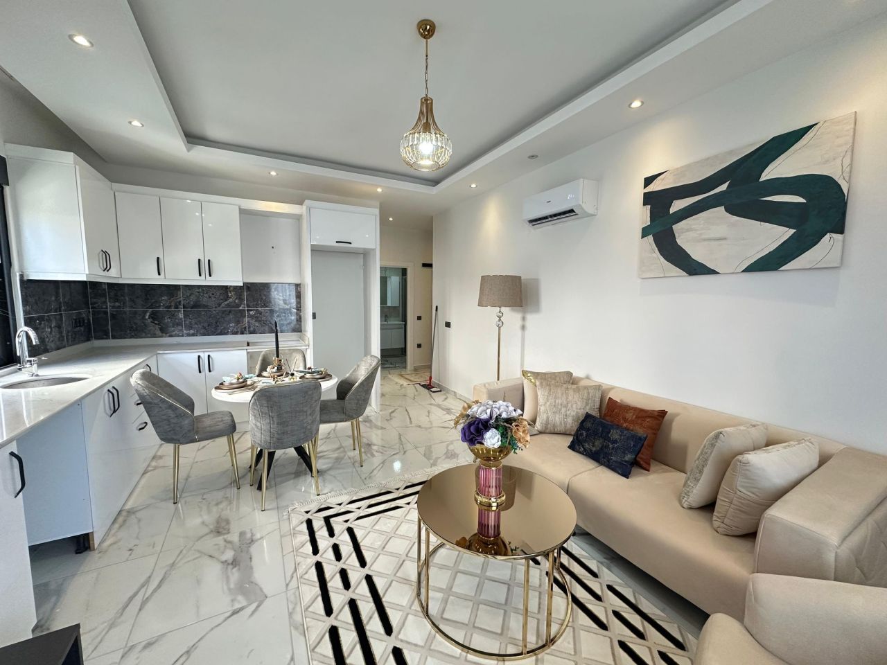 Квартира в Алании, Турция, 55 м² - фото 1