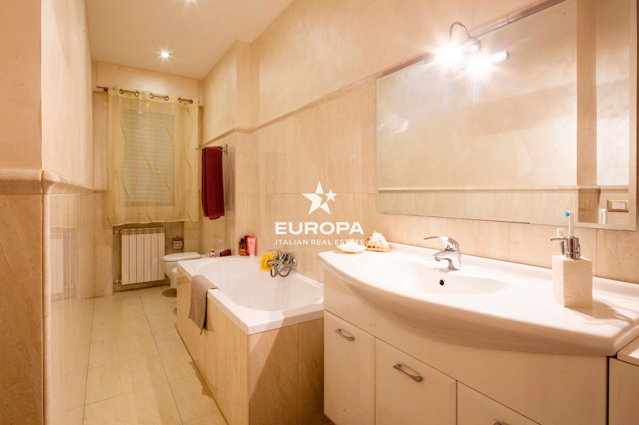 Квартира в Сан-Ремо, Италия, 69 м² - фото 10