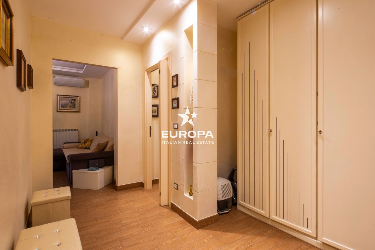 Квартира в Сан-Ремо, Италия, 69 м² - фото 14