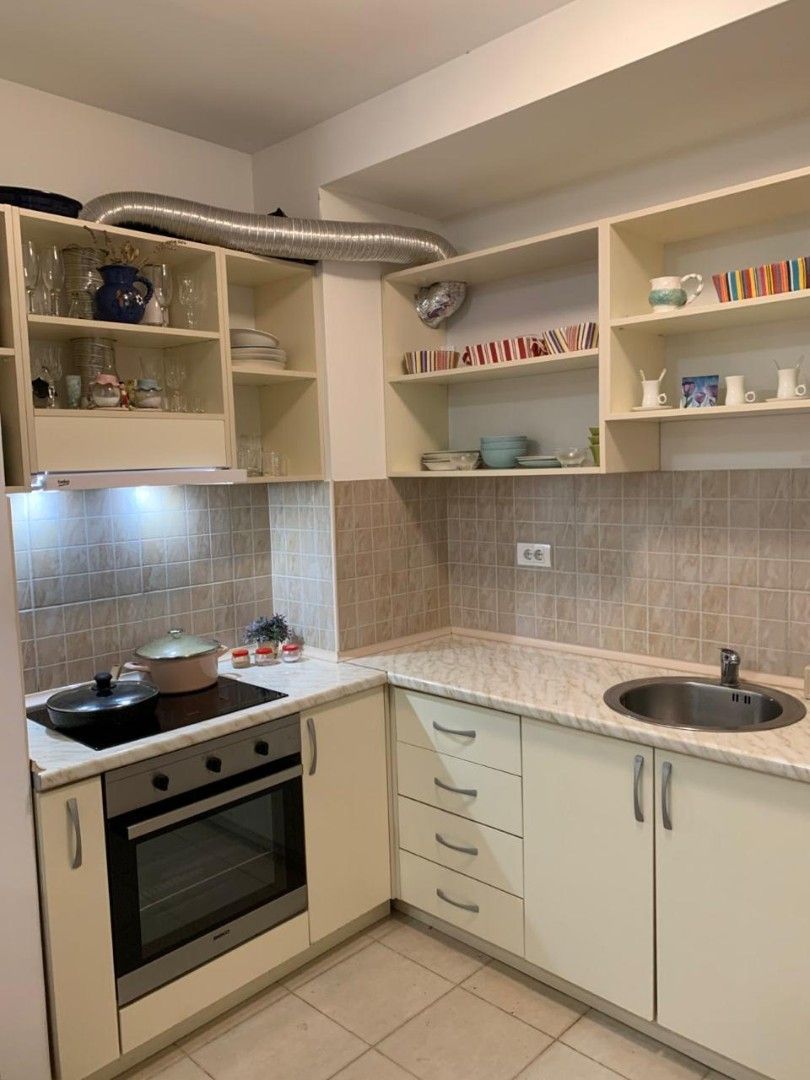 Квартира в Баре, Черногория, 76 м² - фото 2