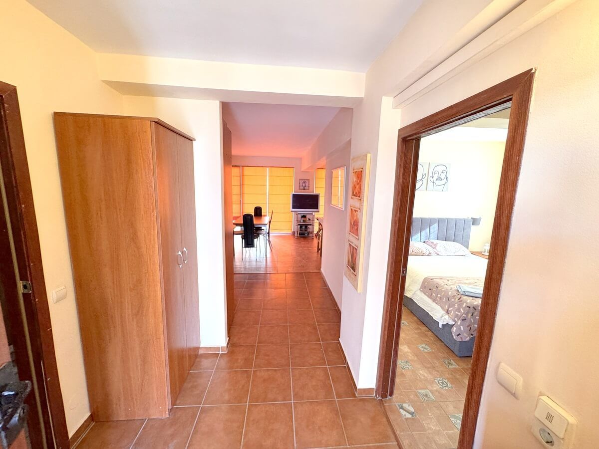 Апартаменты на Солнечном берегу, Болгария, 80 м² - фото 1