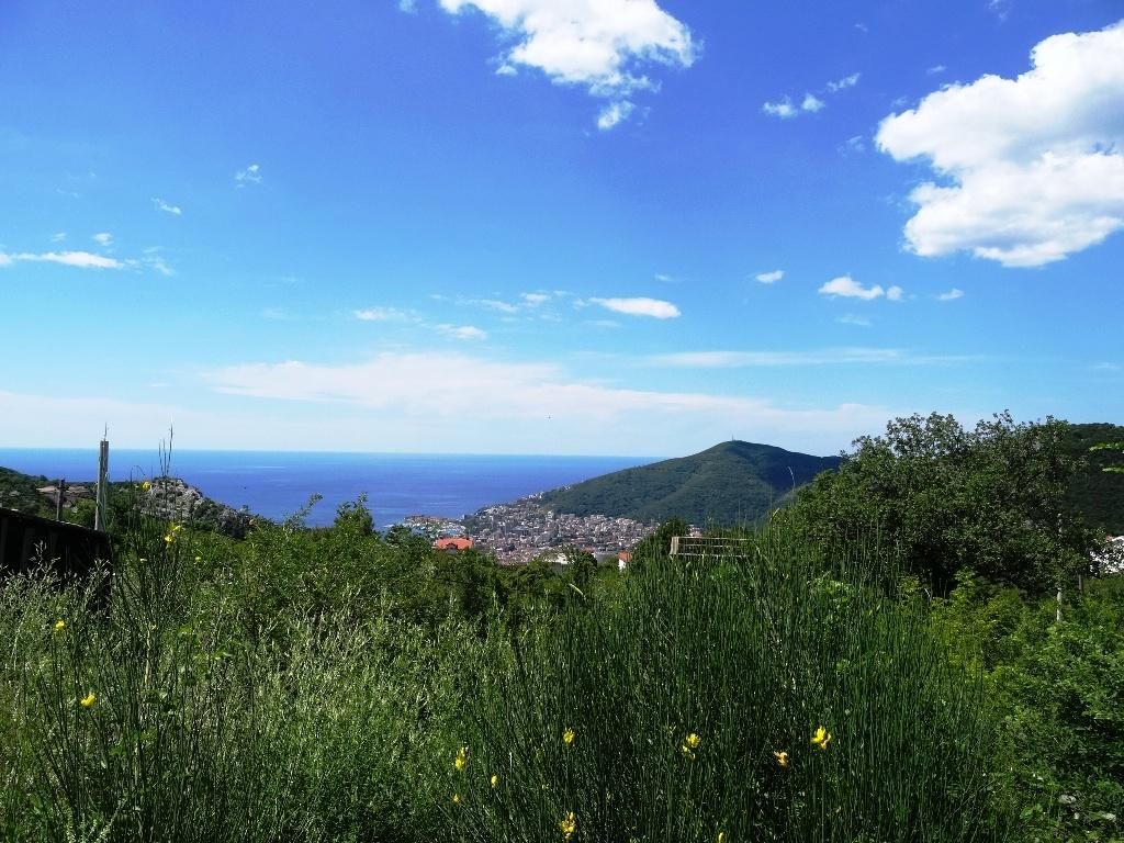 Земля в Будве, Черногория, 5 281 м² - фото 1
