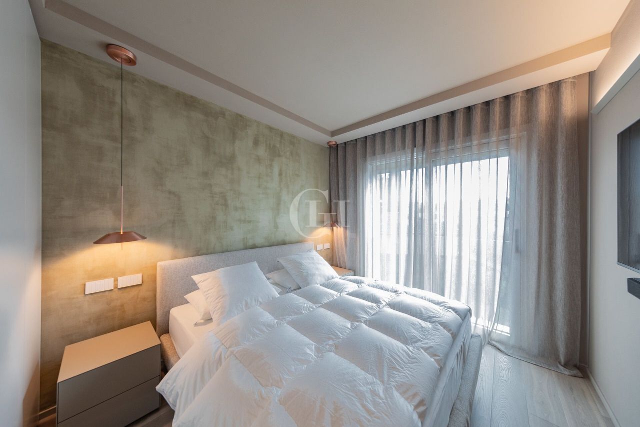 Пентхаус у озера Гарда, Италия, 201 м² - фото 8