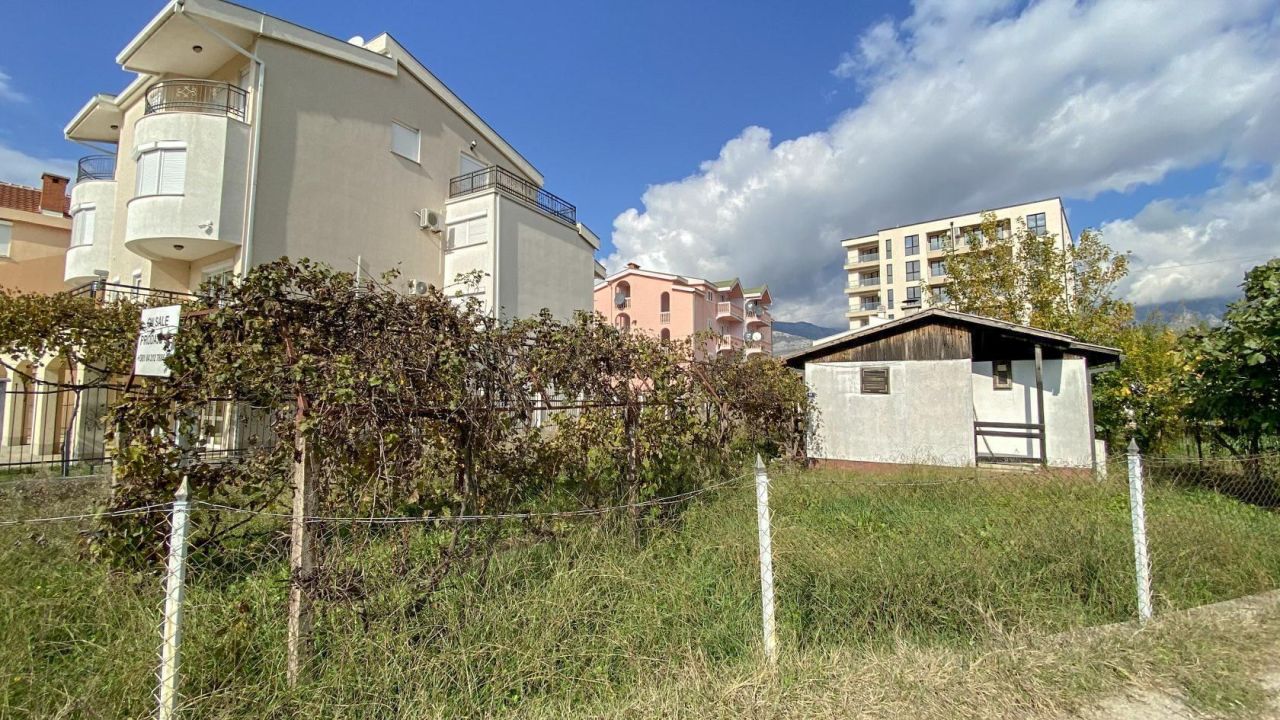 Земля в Баре, Черногория, 592 м² - фото 2