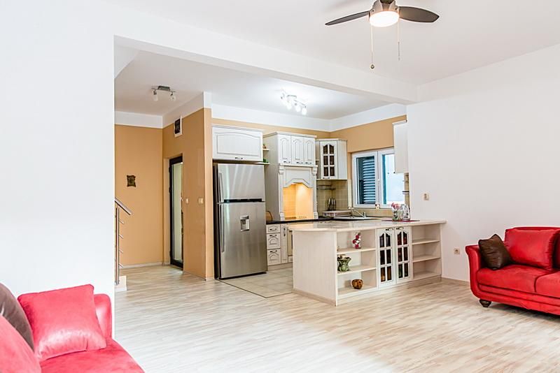 Квартира в Дженовичах, Черногория, 99 м² - фото 2